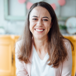 Headshot of Cheryl Hock